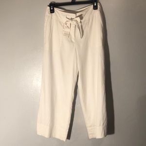 White linen cropped pants